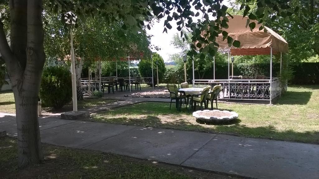 B&B Ljubicevski Raj Pozarevac Ngoại thất bức ảnh